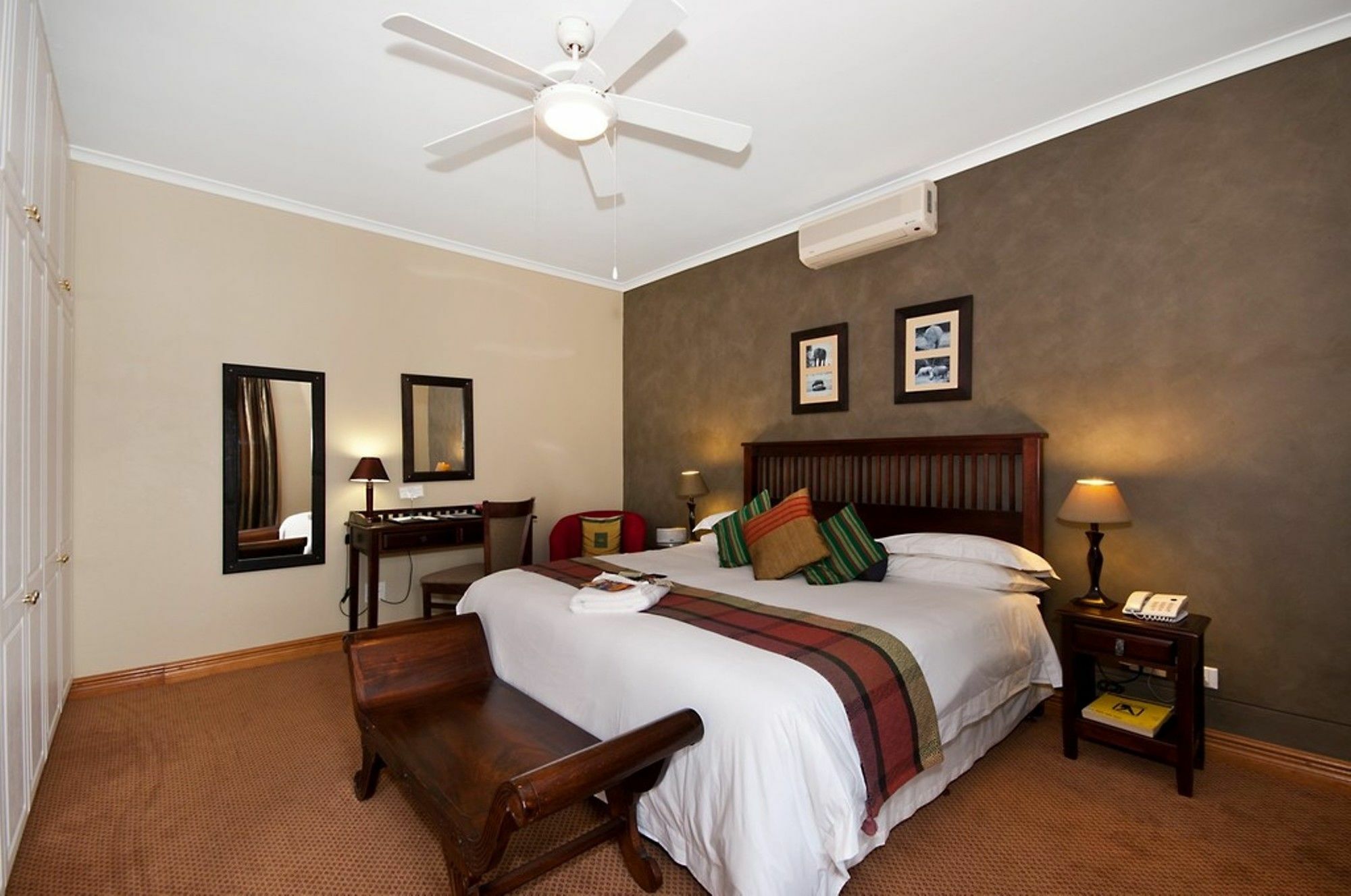 Cape Flame Guest House Port Elizabeth Esterno foto